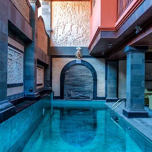4* Hotel Murni's &